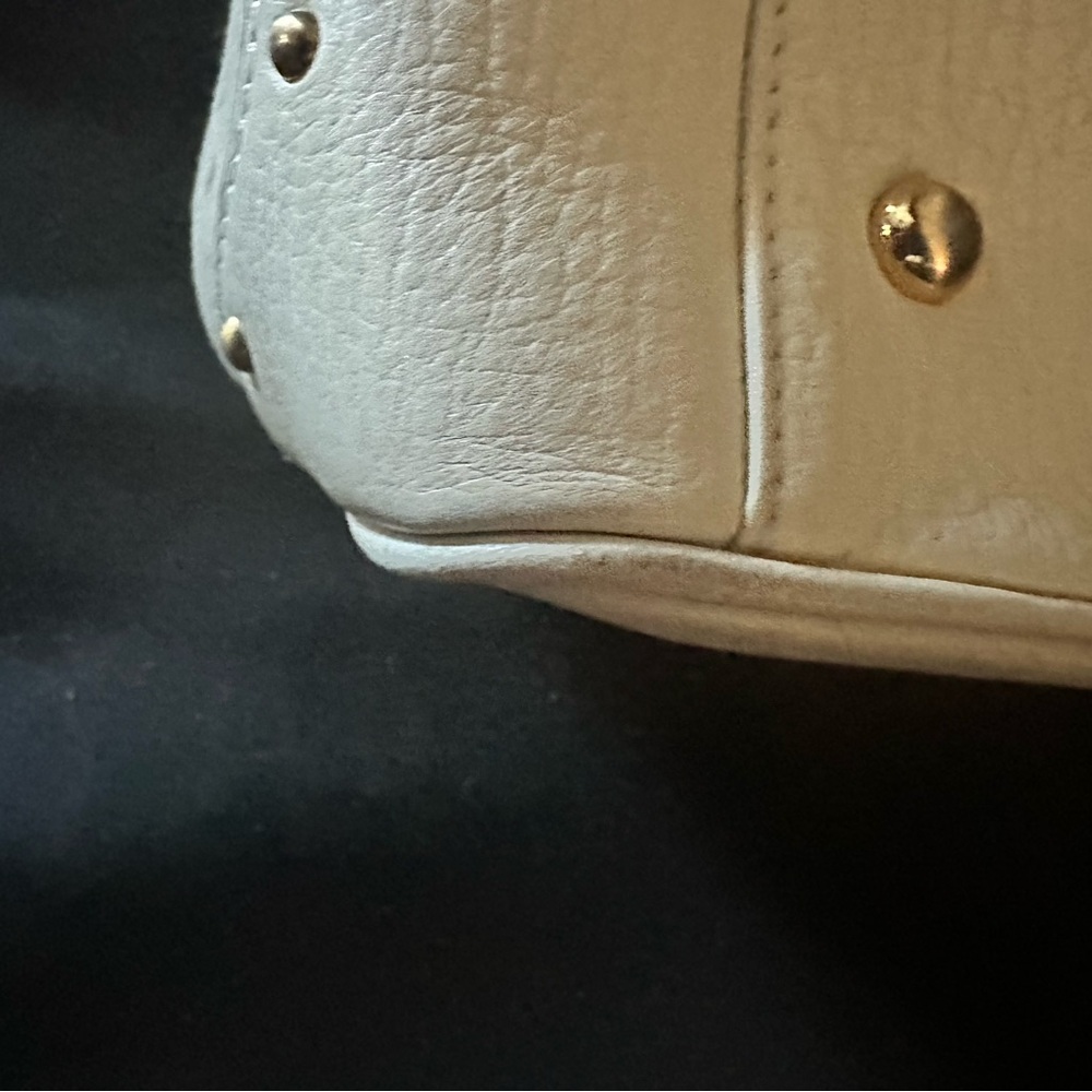 MCM Beige and White RARE Logo Satchel - Picture 6 of 14